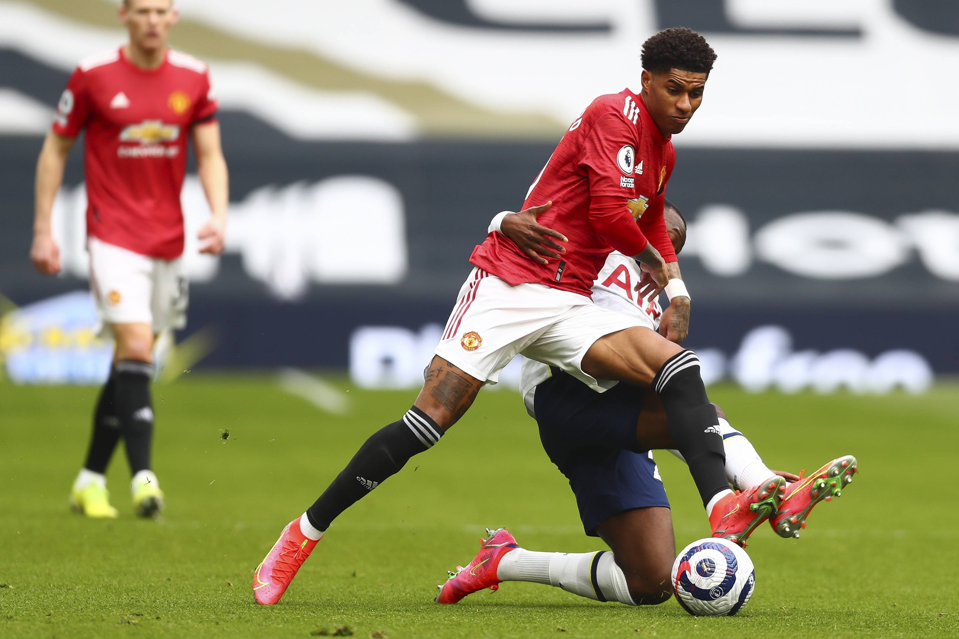 使得加的斯 使得加的斯